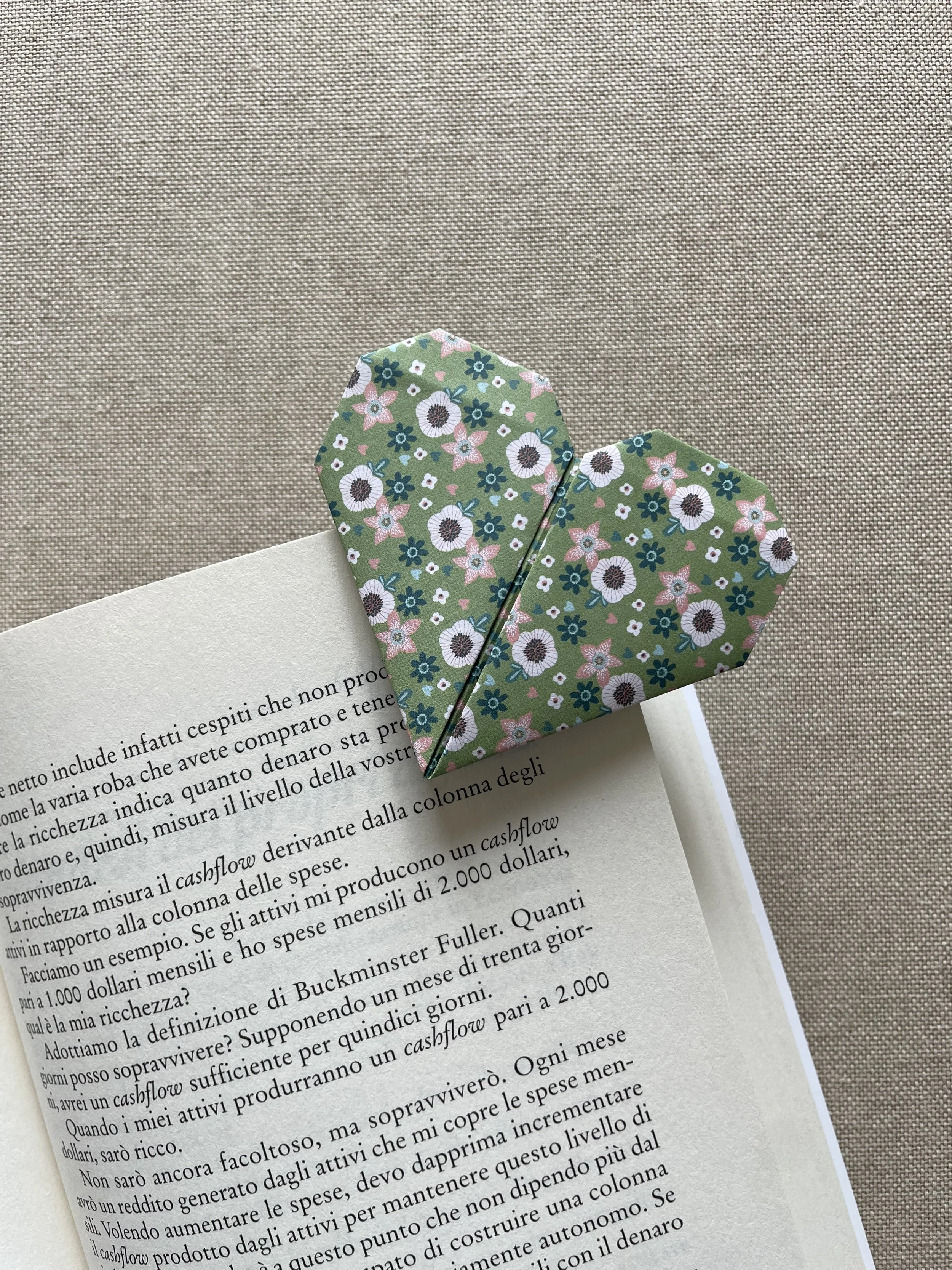 ORIGAMI CUORE FIORI VERDI