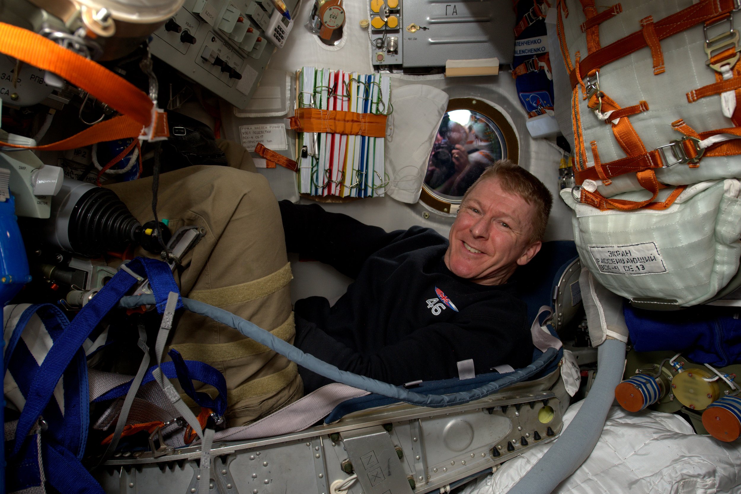 Soyuz-seat-fit-check-today-–-3-weeks-until-undocking…-122F7143.jpg