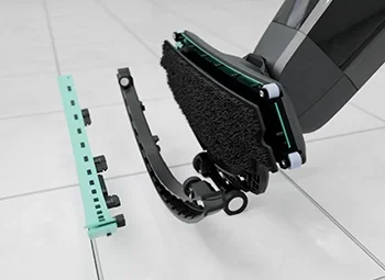 Quick release squeegee