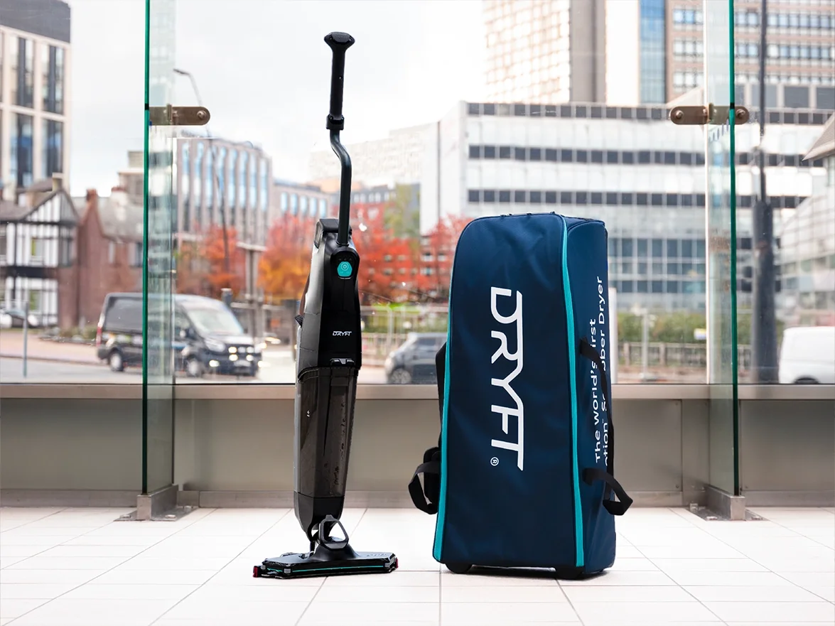 Scrubber Dryer DRYFT with DRYFT Case