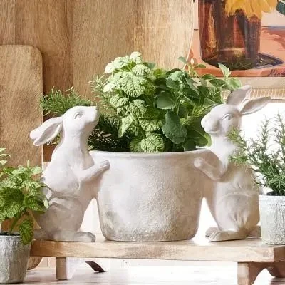 BUNNY PLANTER