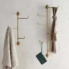 CHIC ELEGANCE WALL MOUNTED HOOK RACK