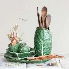 PAINTED STONEWARE CABBAGE LEAF COLLECTION