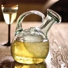 TILTED WINE DECANTER WITH ICE POCKET