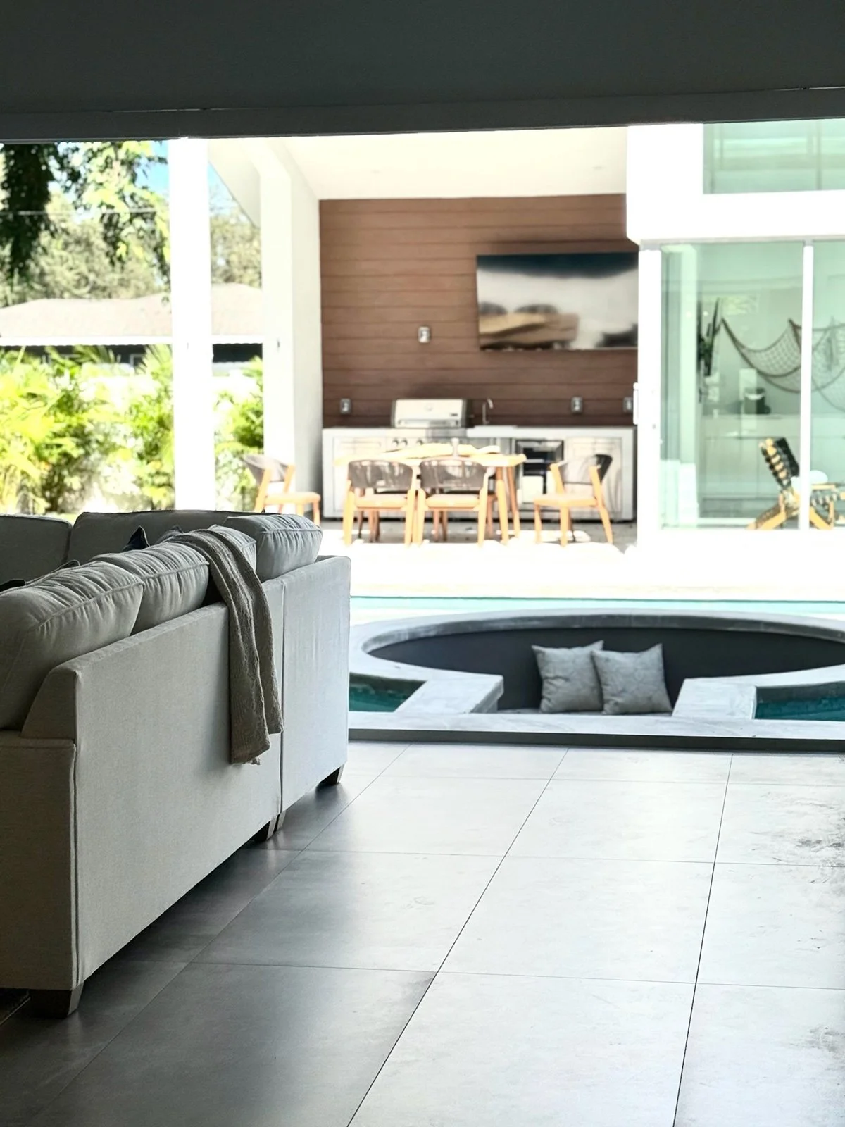 Website---Airbnb---73-of-113.jpg