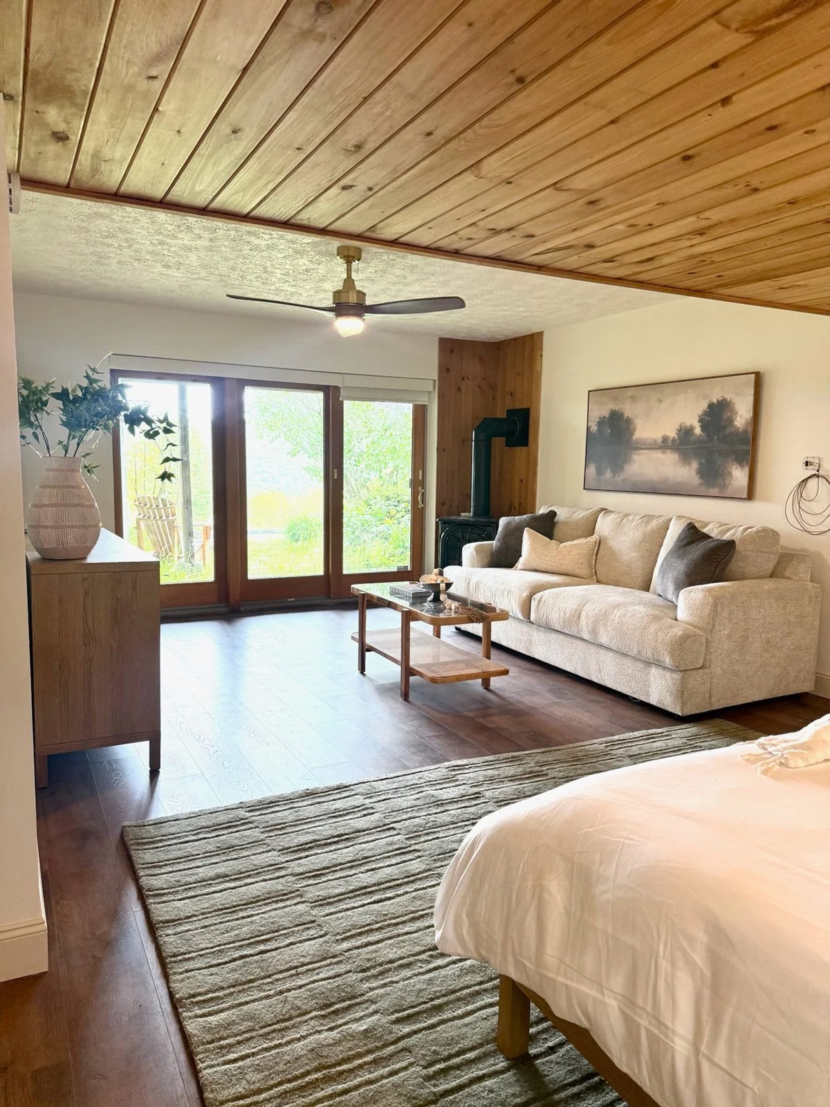 Website---Airbnb---111-of-113.jpg