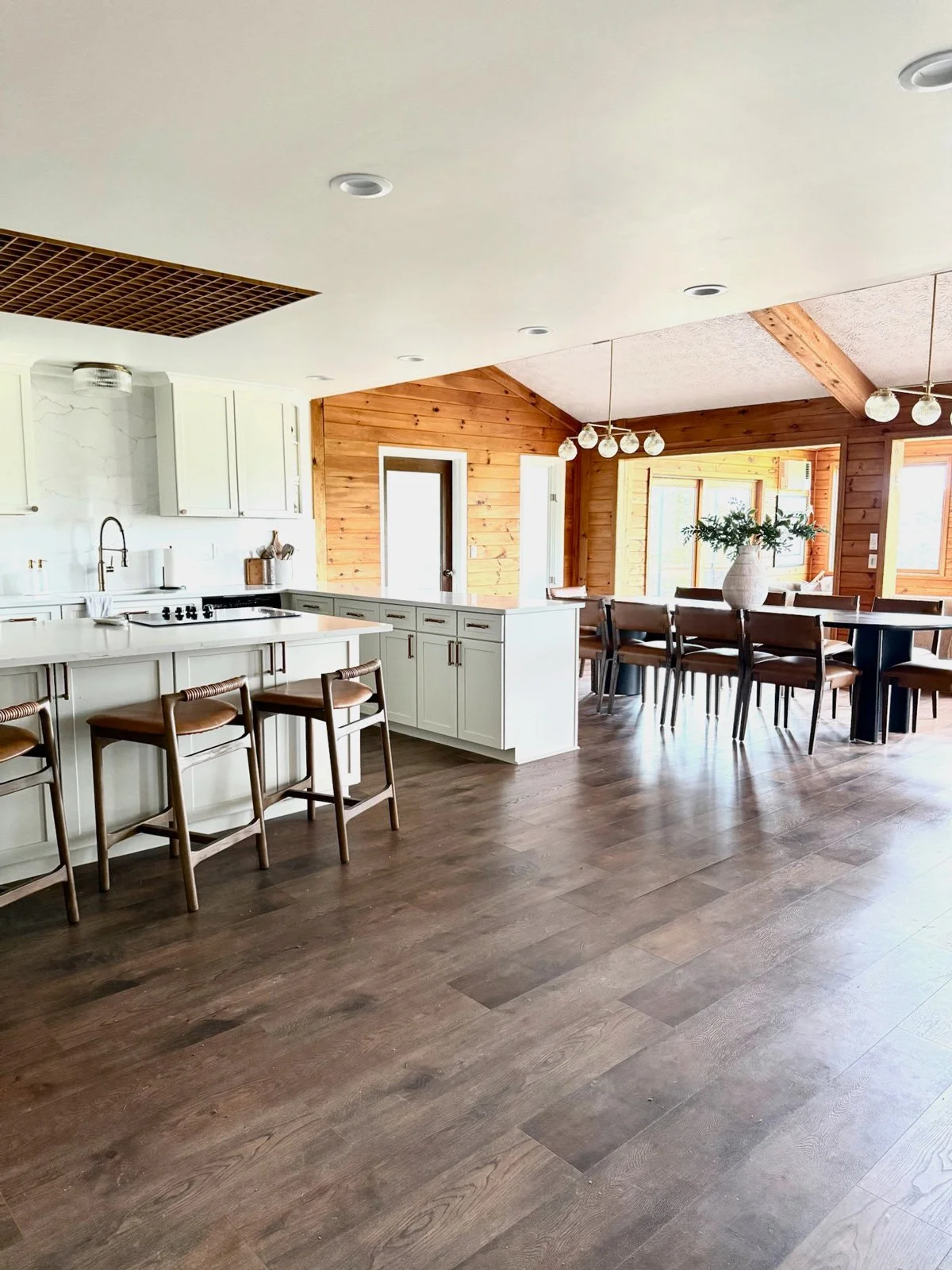 Website---Airbnb---104-of-113.jpg