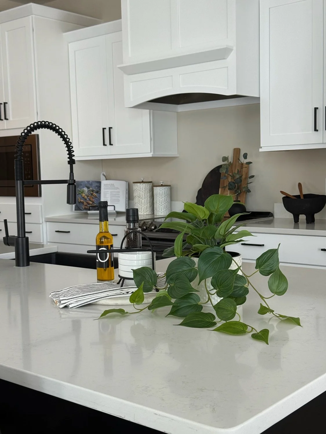 Website-Vacant-Staging-portfolio-pics---18-of-44.jpg