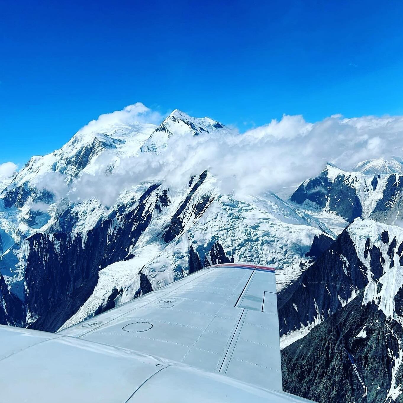 Lost in the clouds ☁️☁️

#travel #luxurytravel #travelers #travelagent #travelguide #seetheworld #ilovetravel #travelmore #denali #denalinationalpark #alaska #alaskatravel