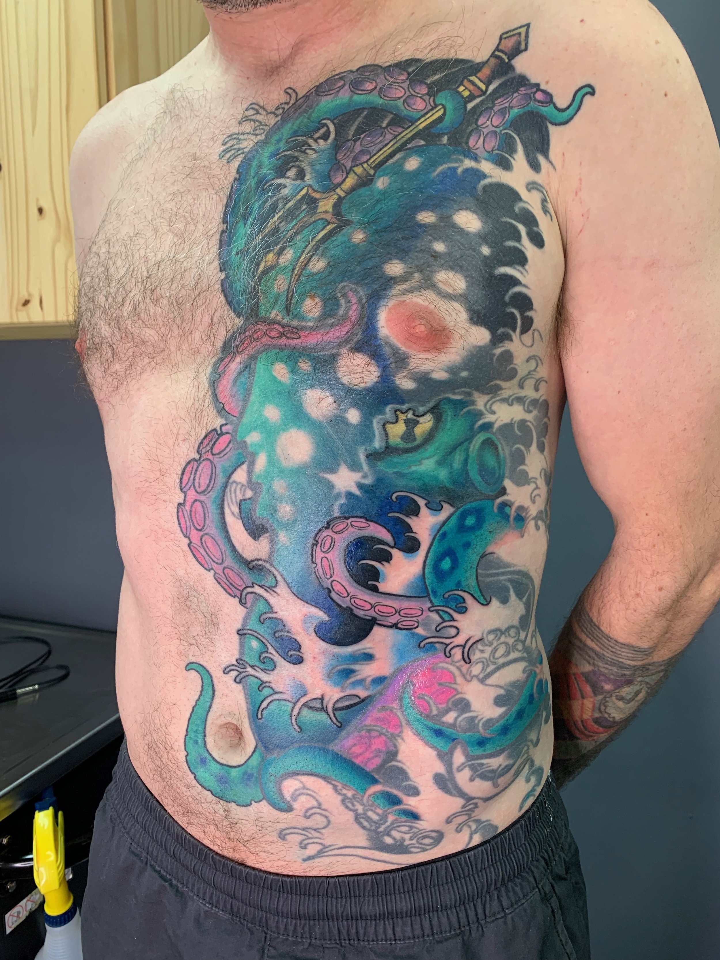 Session 4 - continuing the tentacle colours in the lower torso. This project is still in progress.