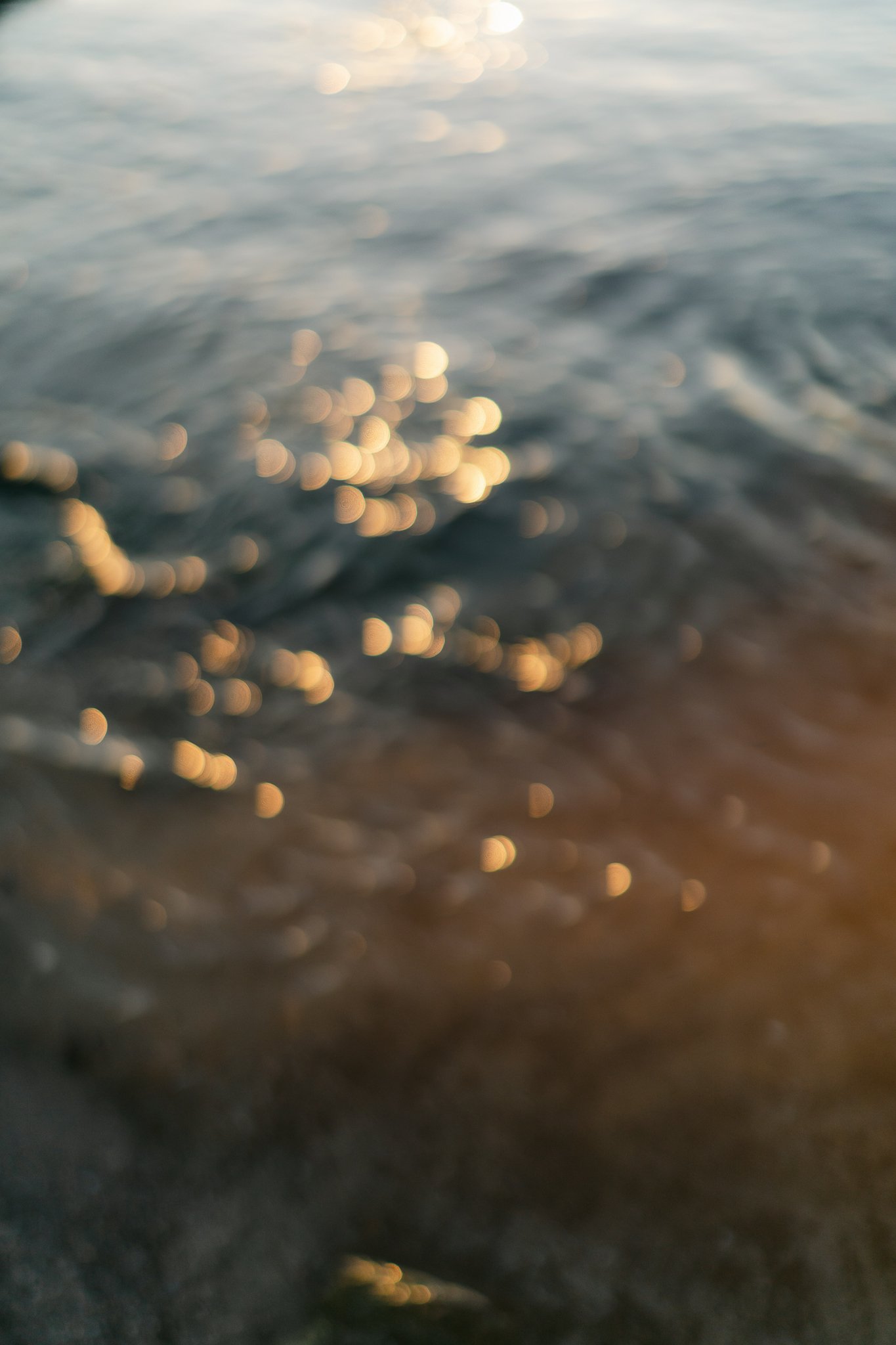 6 types of photos you need on your website