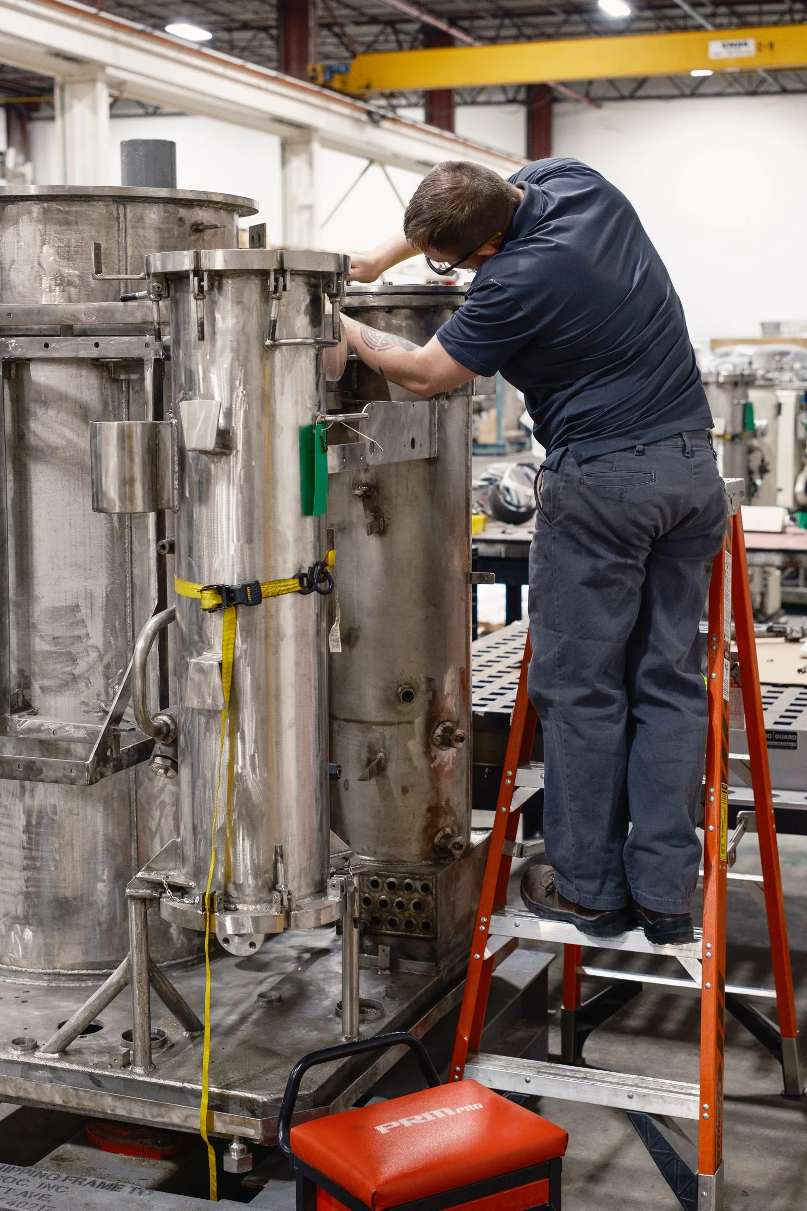 Employee working at CEPEDA