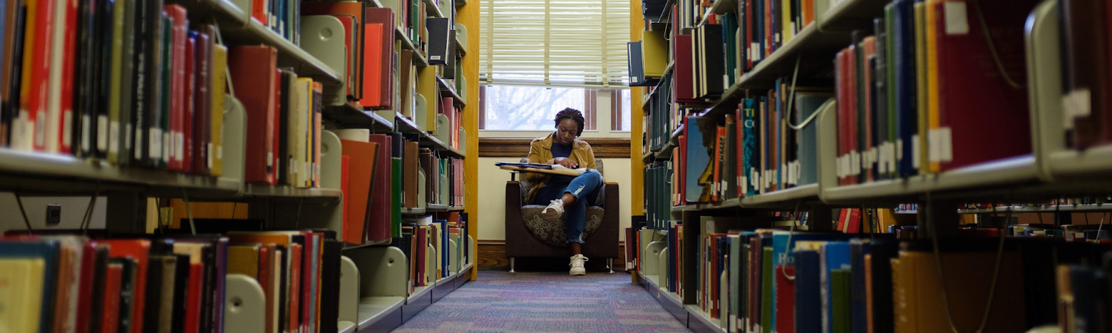 student studying.png