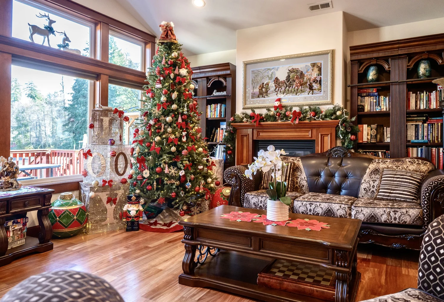Living room with fireplace