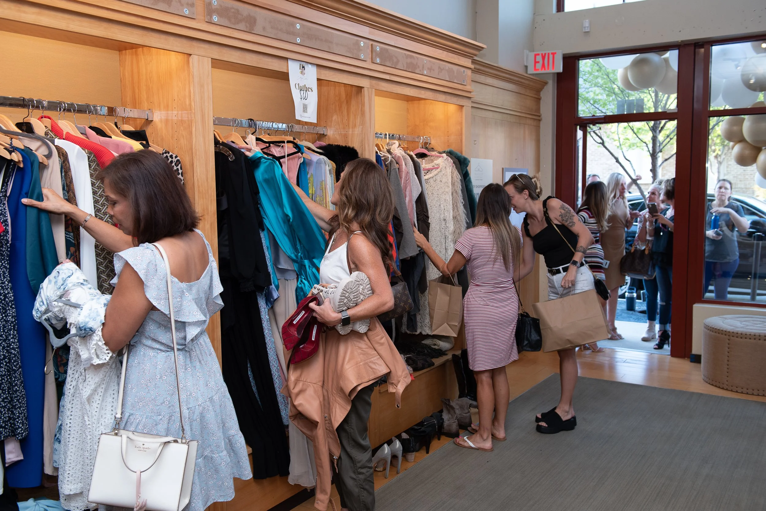 BloggerClosetSaleSept 2022-23.jpg