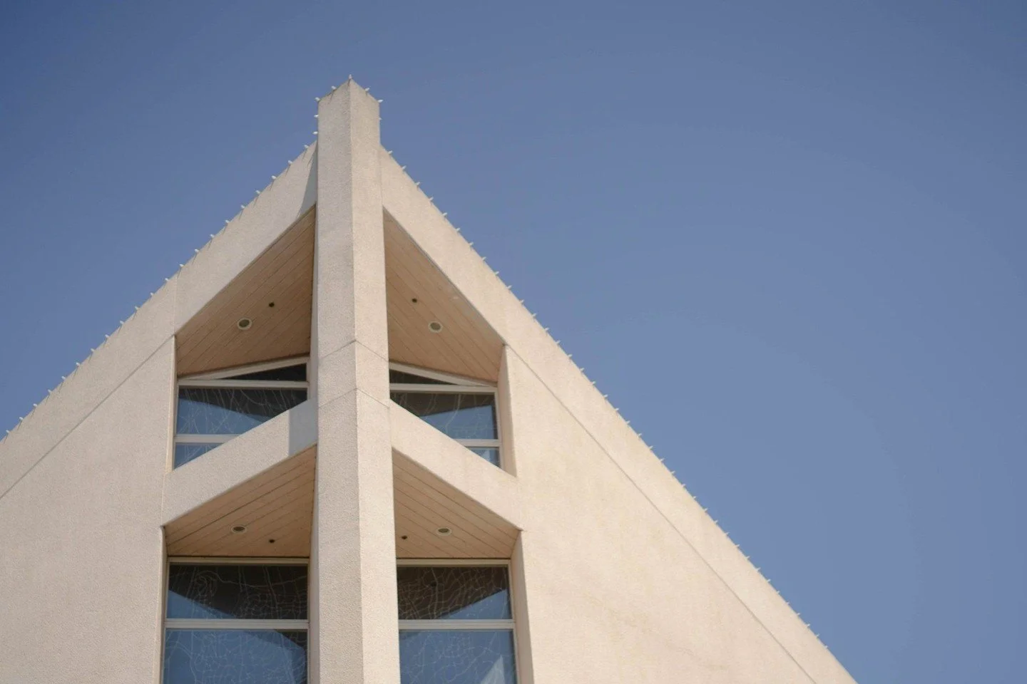 It's going to be a beautiful Sunday in San Clemente!

Join us for worship at St. Andrew's By-The-Sea TOMORROW at 10 am (you might recognize us as &quot;the church on the hill&quot; 😉). 

We love welcoming new people - we'll save you a seat! 🪑

#sab