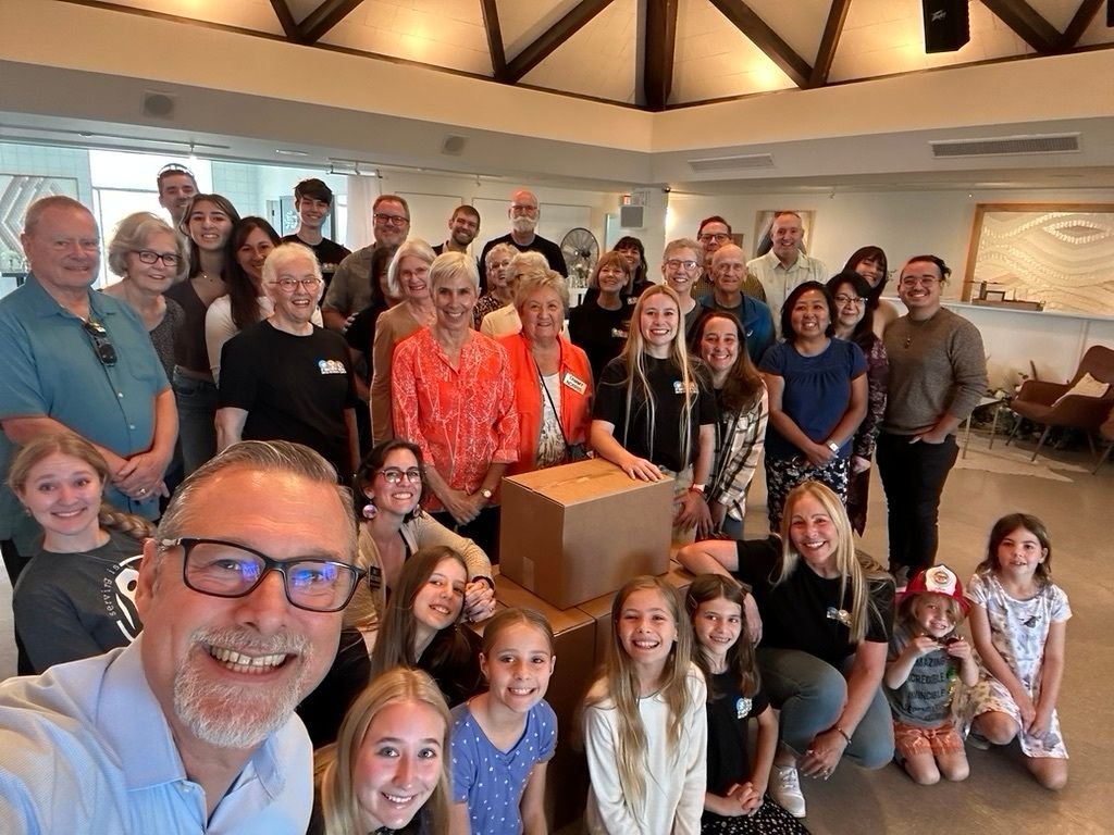 This Sunday, St. Andrew's will host our fifth annual @riseagainsthunger food packing event after worship! We'll have a light lunch and then move to the Fellowship Hall to begin packing up 16,000 meals. All ages and abilities are welcome to participat