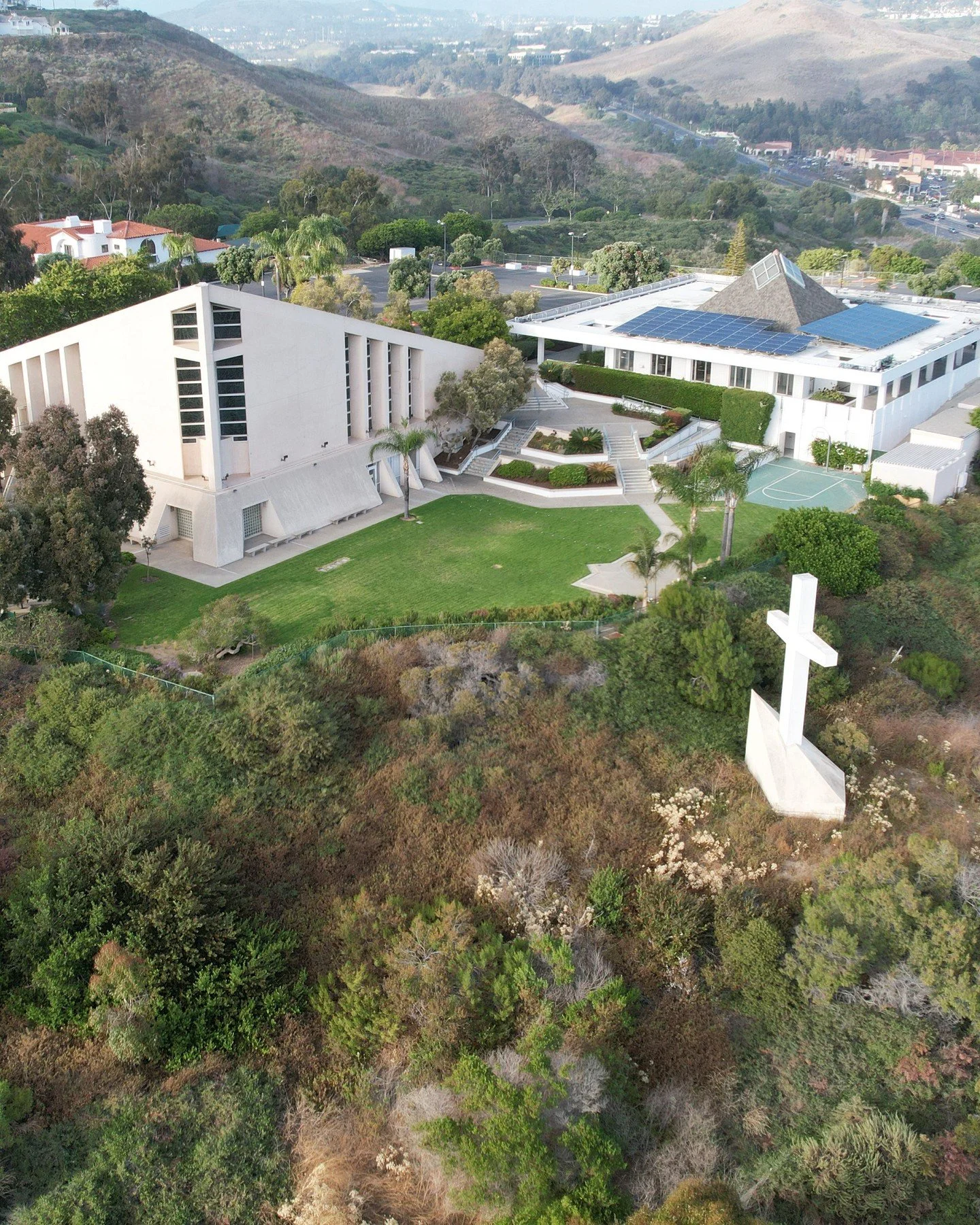 Tomorrow we'll gather together to worship, learn, and connect!

Join us at our "church on the hill" at 10am, tomorrow and every Sunday.

You're always welcome. 👋