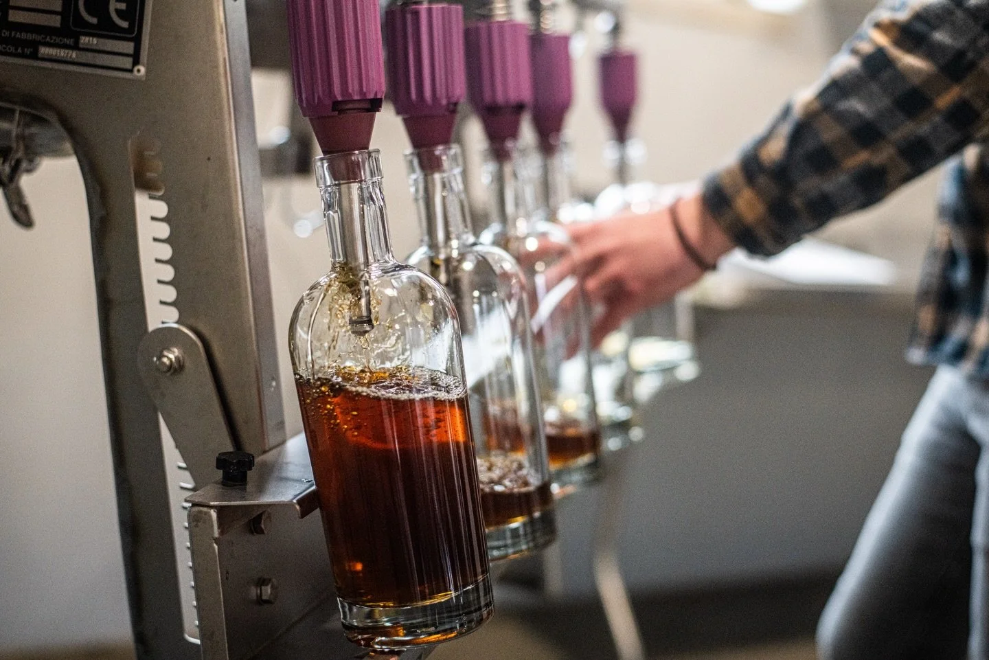 That&rsquo;s what we&rsquo;re talking about! ⁣
⁣
Our latest batch of our award-winning Bonfire smoked maple bourbon is being bottled and sent out to stores across the region. ⁣
⁣
Bonfire is all about our straight, high-rye bourbon&mdash;complemented 