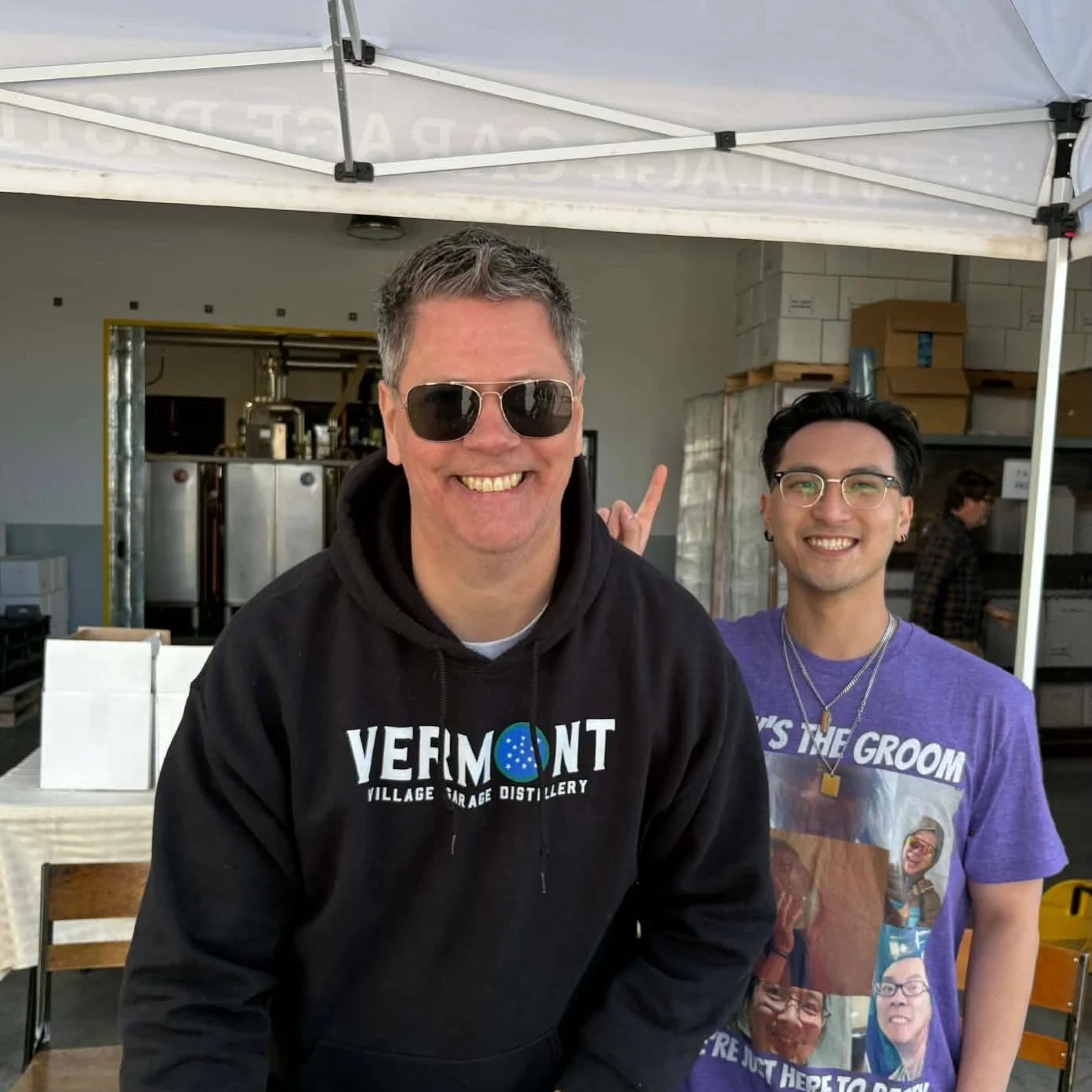 We love our VGD sales team!

Props to the always intrepid Doug for organizing an awesome pop-up tasting outside the distillery for the great folks at the annual southern&nbsp;Vermont HomeBrew Festival.&nbsp;

If you&rsquo;d like to feature us at your