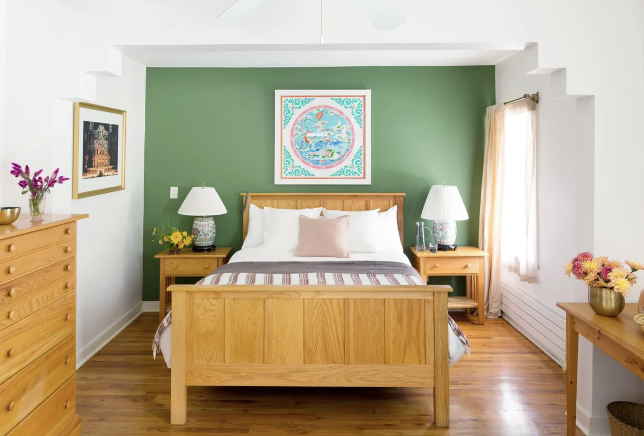 Private room / Shared bath