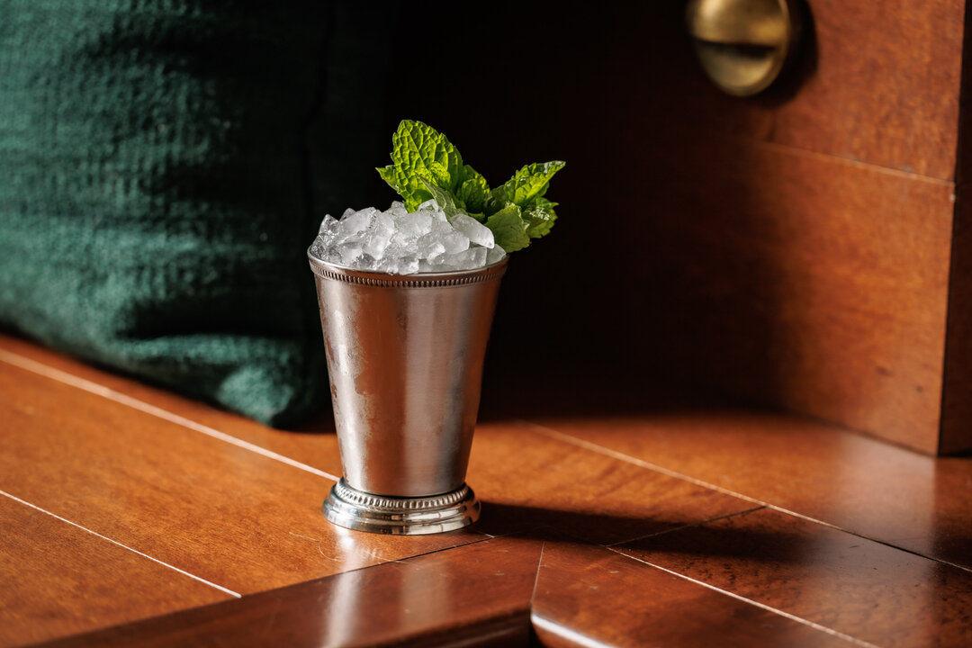 This little weirdo by @seb511 is in a class of its own.  MISE EN VERTE is an expertly concocted blend of funky rums and herbal liqueurs with matcha as the star of the show.  If you're looking for something off the wall, then this drink is for you!⁣

