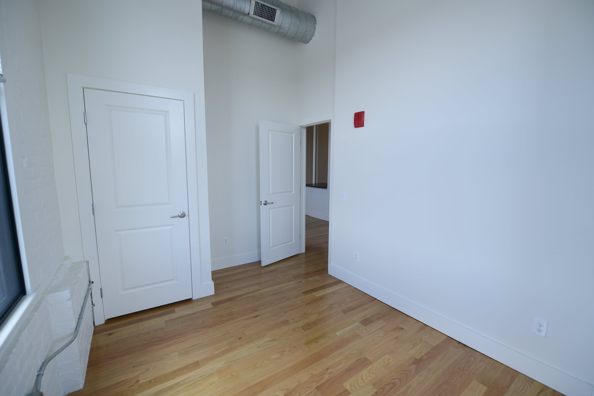 APT 7 � bedroom-min.JPG