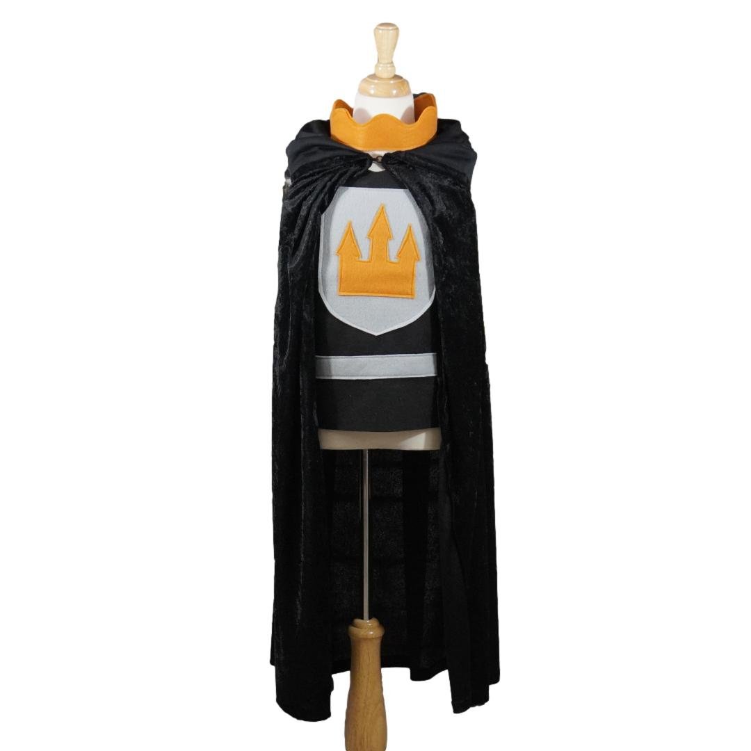 Black Knight 4_clipped_rev_1.jpeg