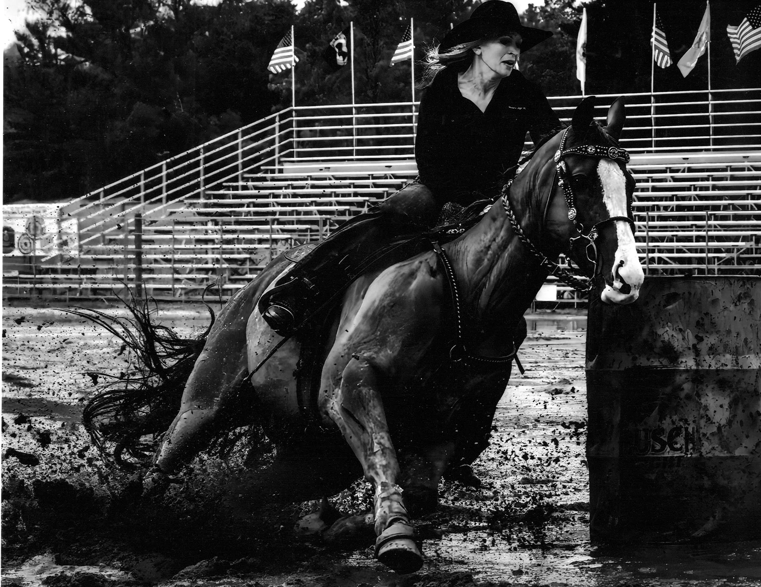 BW HM Muddy Barrels Elizabeth Whitcomb Retzer