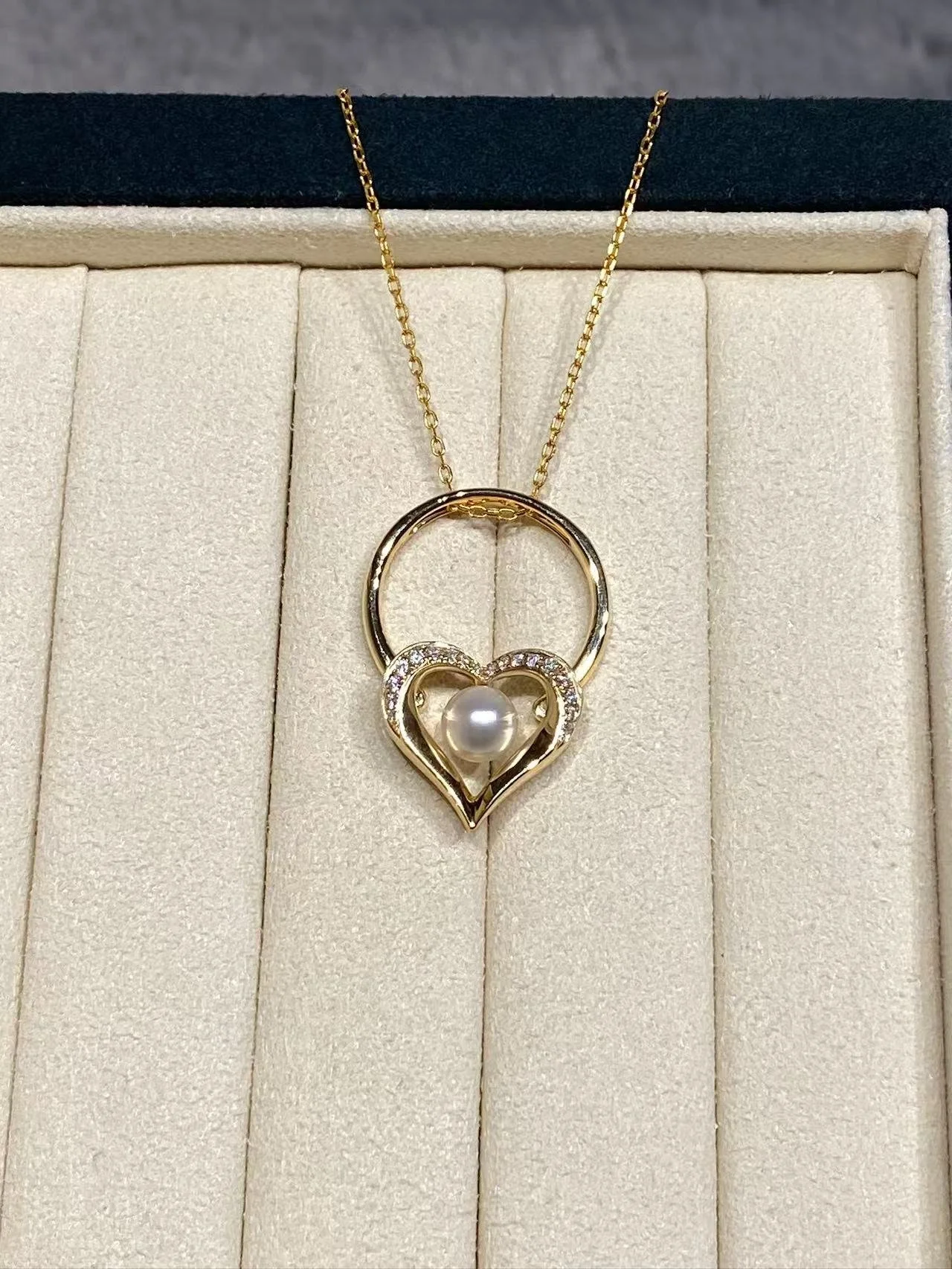 18K Yellow Gold&Diamond Freshwater Cultured Pearl Ring