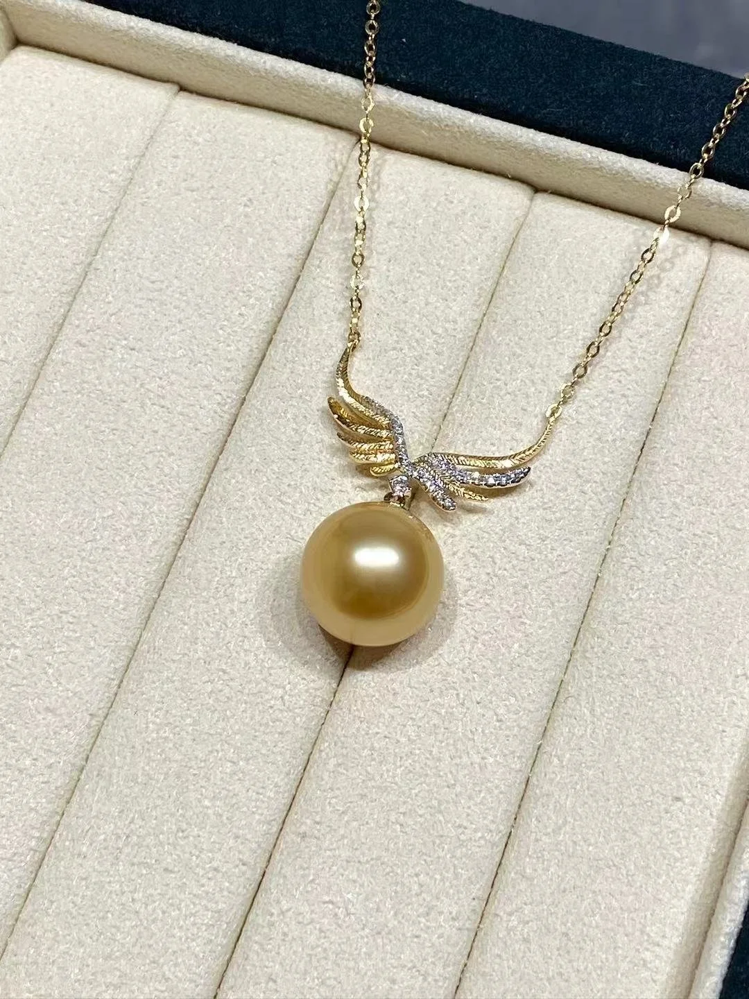 18K Yellow Gold&Diamond South Sea Golden Cultured Pearl Necklace