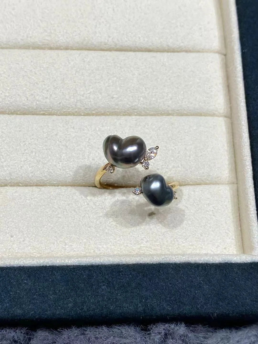 18K Yellow Gold&Lab-Grown Diamond Tahiti Keshi Cultured Pearl Ring