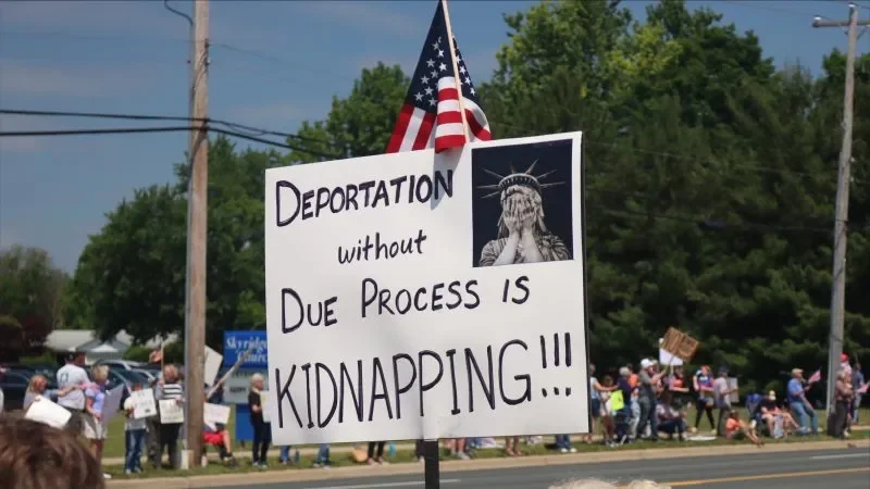 Framing Far-Right Politics as a Trauma Response