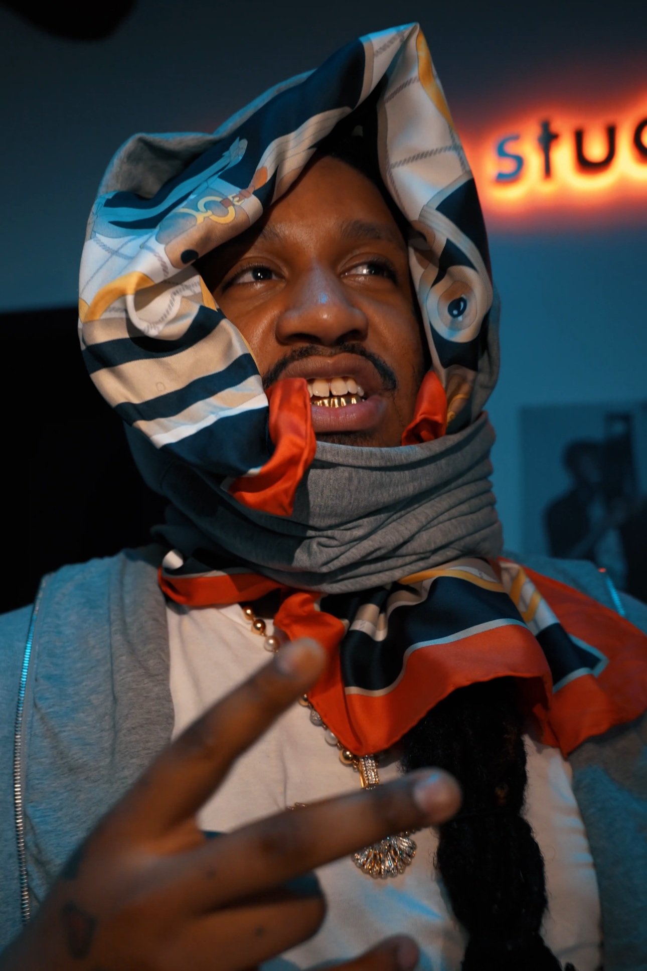 A photo of Skrilla (@paymeskrilla) in the lobby at so–ripe studios.