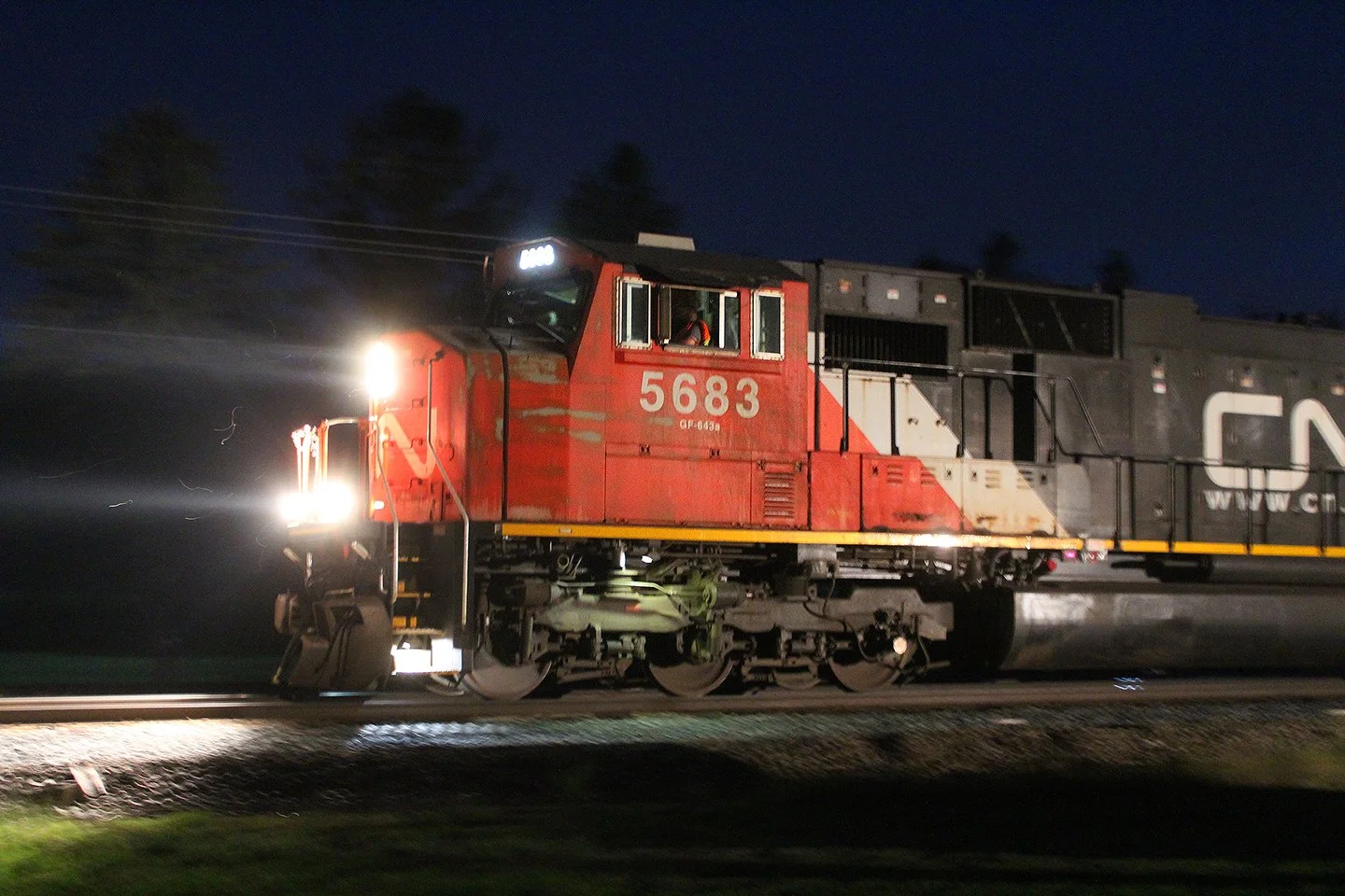 CN5683depart_nr_080623.jpg