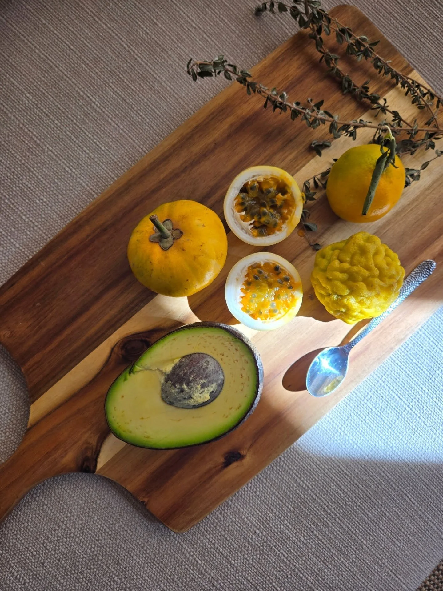 Nature's "candy". 🍋 

Fruits from the @casahyggemexico property, local market, and @buenafortunagardens. 

💛

&bull;&bull;&bull;&bull;&bull;

Nature's candy &bull; Eat local &bull; Fresh produce &bull; guaycara season &bull; Mexico fruits