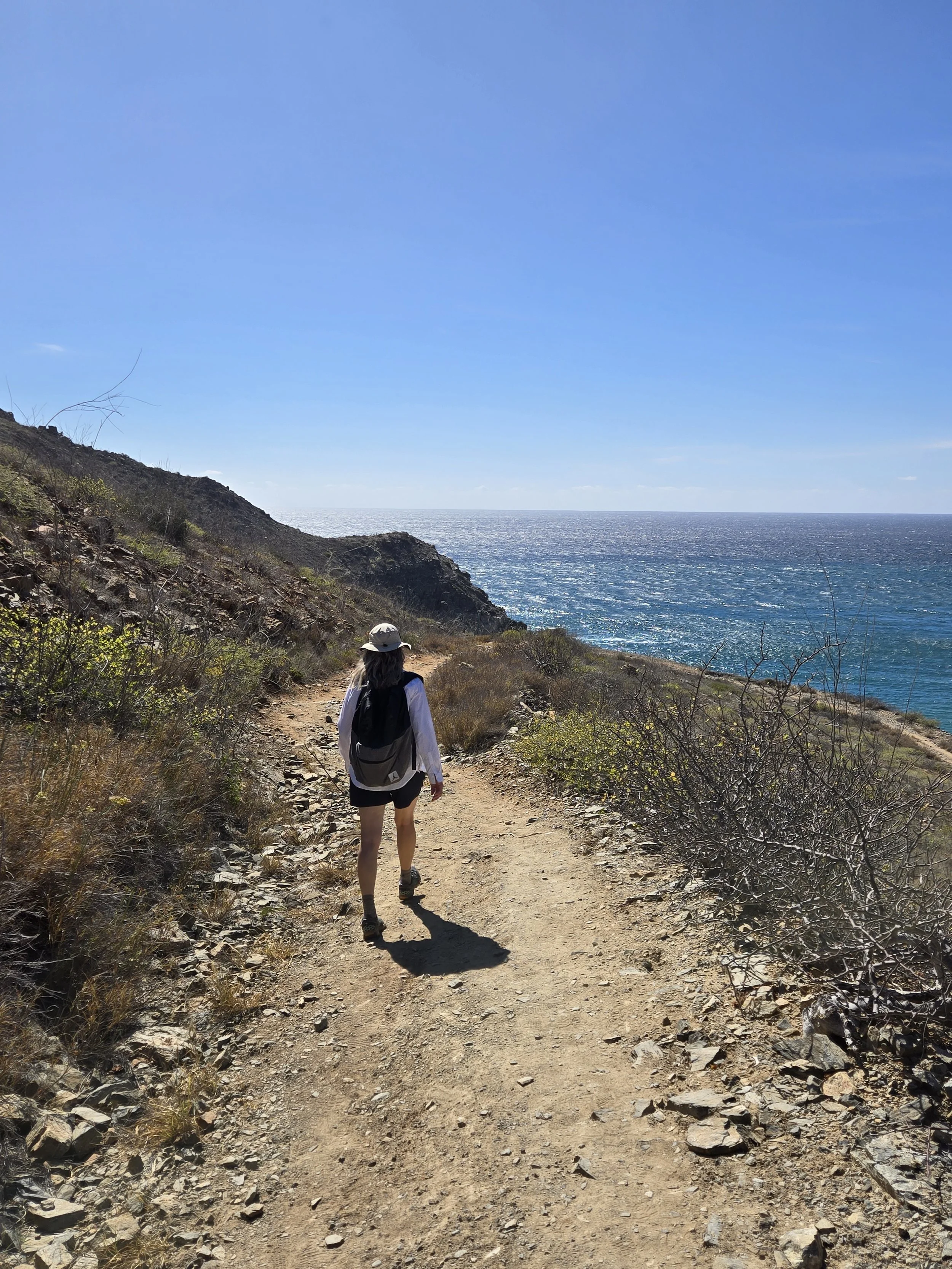 PUNTA-LOBOS-TRAIL-AND-HIKER.jpg