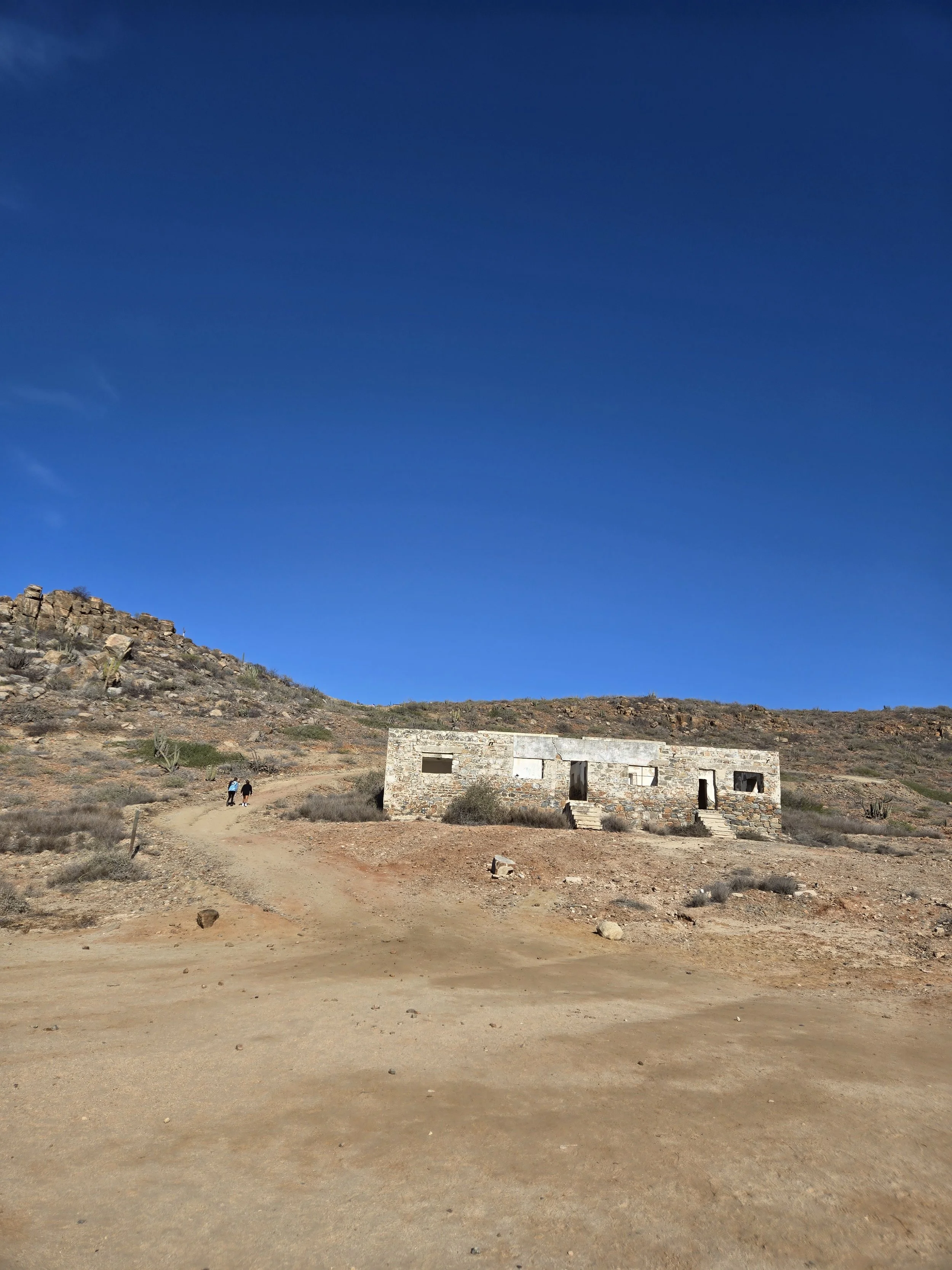 PUNTA-LOBOS-TRAILHEAD.jpg