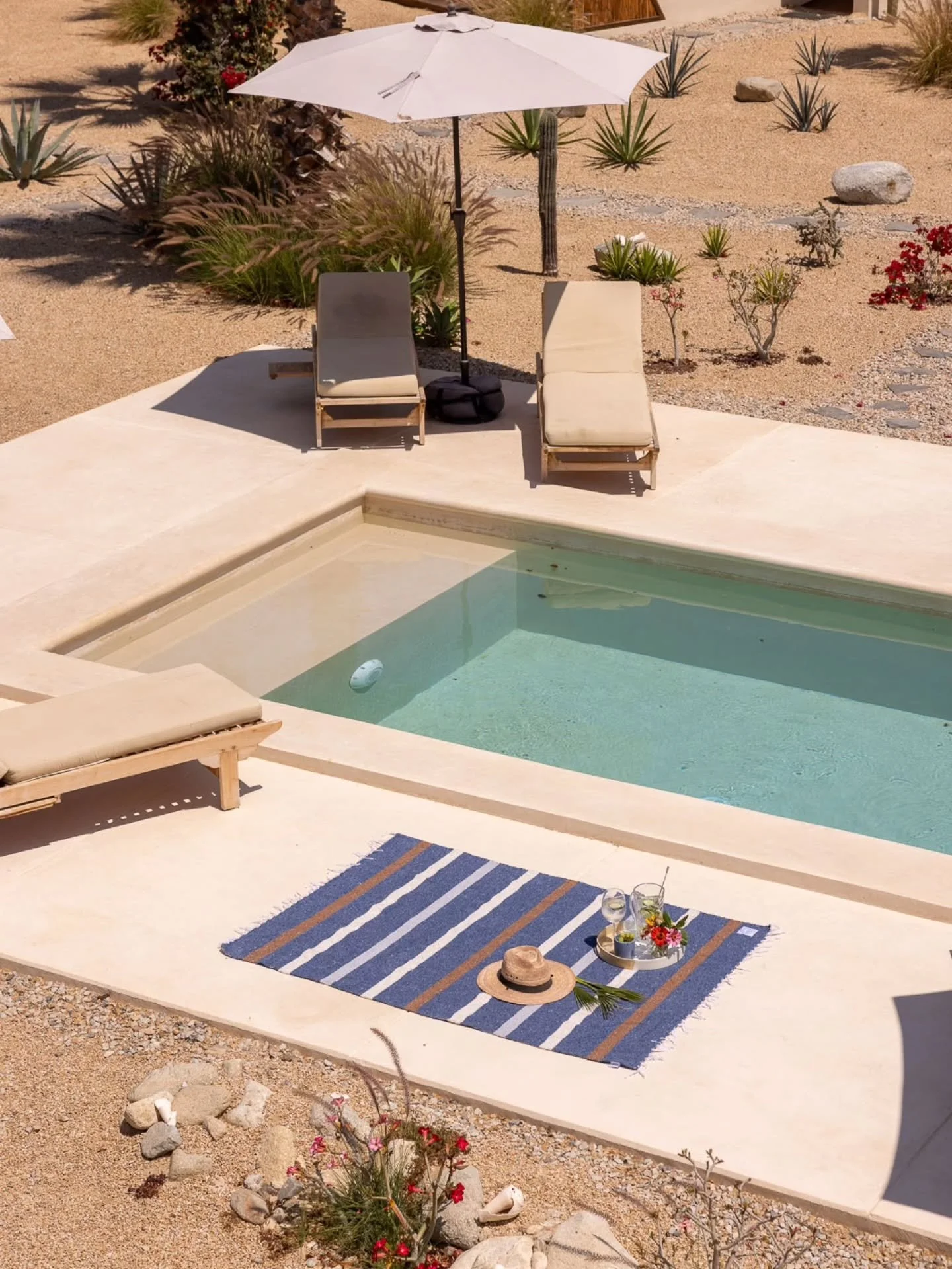 Poolside perfection. 💦

A special brand photoshoot a while back.

Beauty: @ditteperschke 
Behind the lens: @kennyviese_photography 
Stylist: @rachel.lubanowski
Location: @casahyggemexico + @cielopacifico

Interested in reserving our bungalow or the 