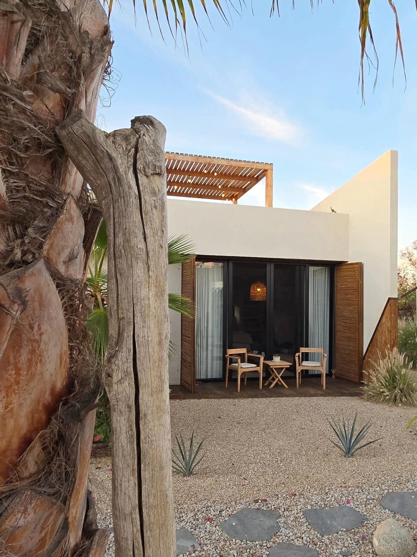 The perfect pre-Summer getaway. ✨️

&bull;&bull;&bull;
&bull;&bull;&bull;

Cielo Pac&iacute;fico &bull; Casa Hygge Mexico &bull; Desert oasis &bull; Baja California Sur &bull; Todos Santos rental &bull; hygge decor &bull; desert vibes 

#travelinspir