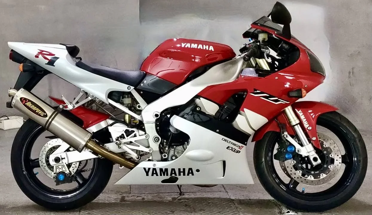 1999 Yamaha R1