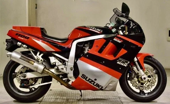 1991 Suzuki GSXR1100