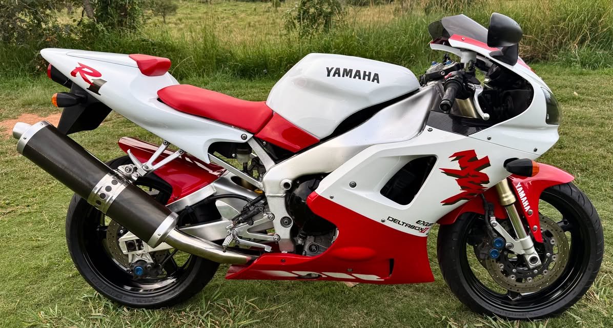 1998 Yamaha YZF R1
