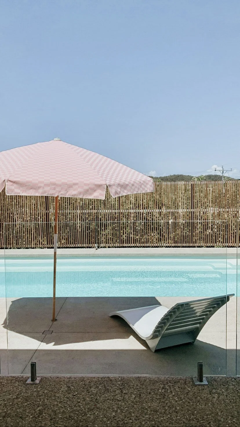 pool chair 3.jpg