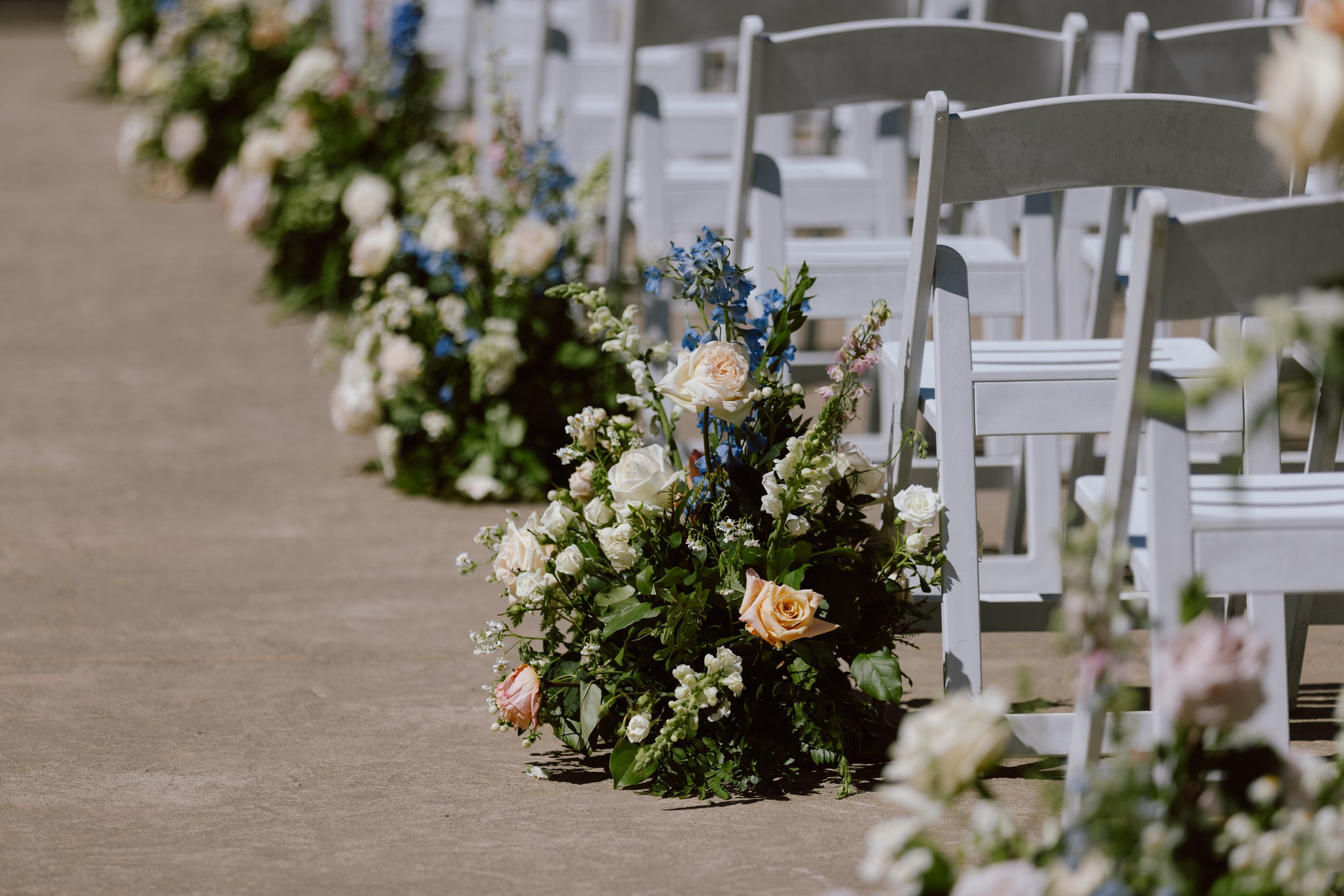 tin+roof+barn+wedding+katyweaverphotography-1353.jpg