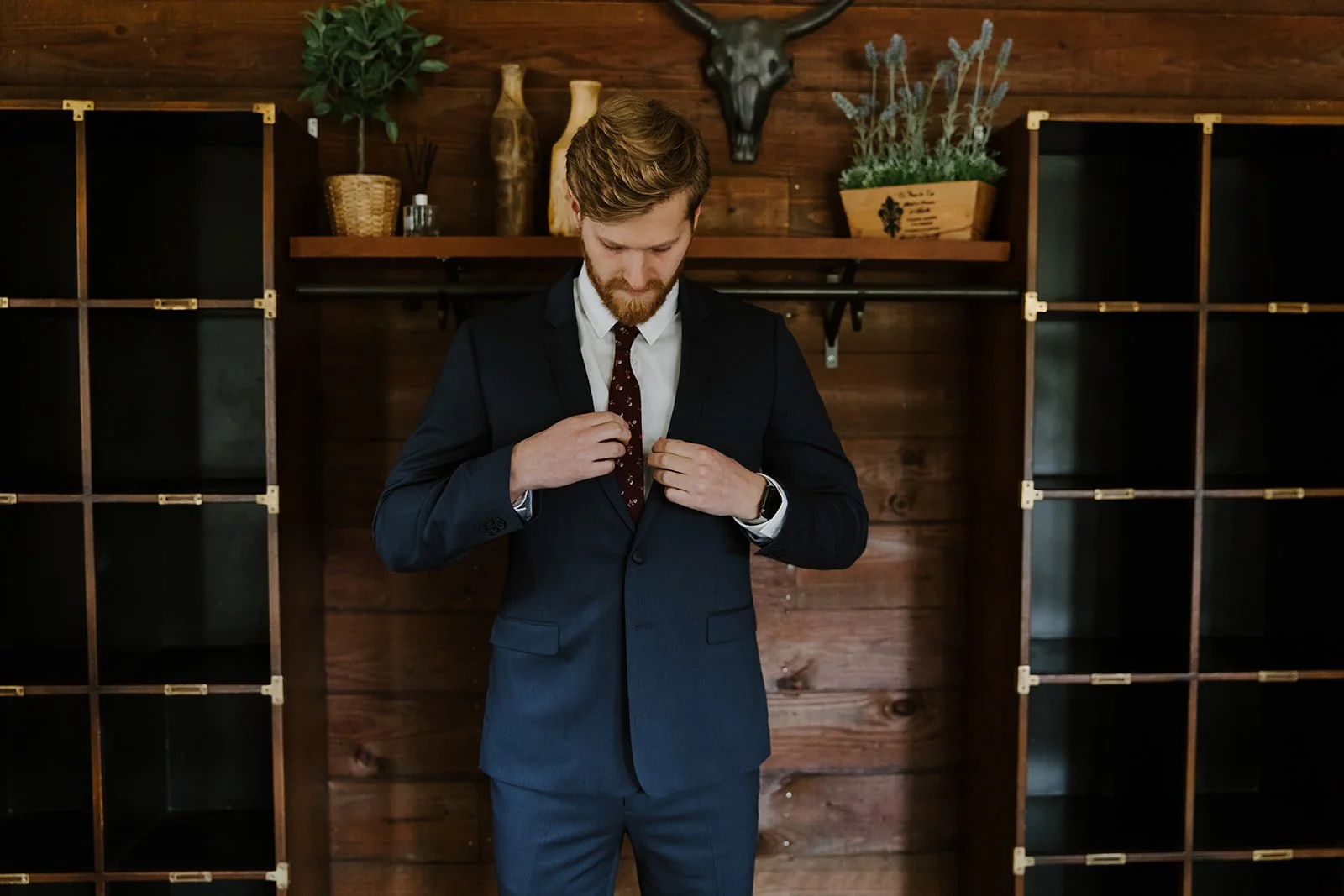 tin+roof+barn+wedding+krystarowndphoto-62.jpg