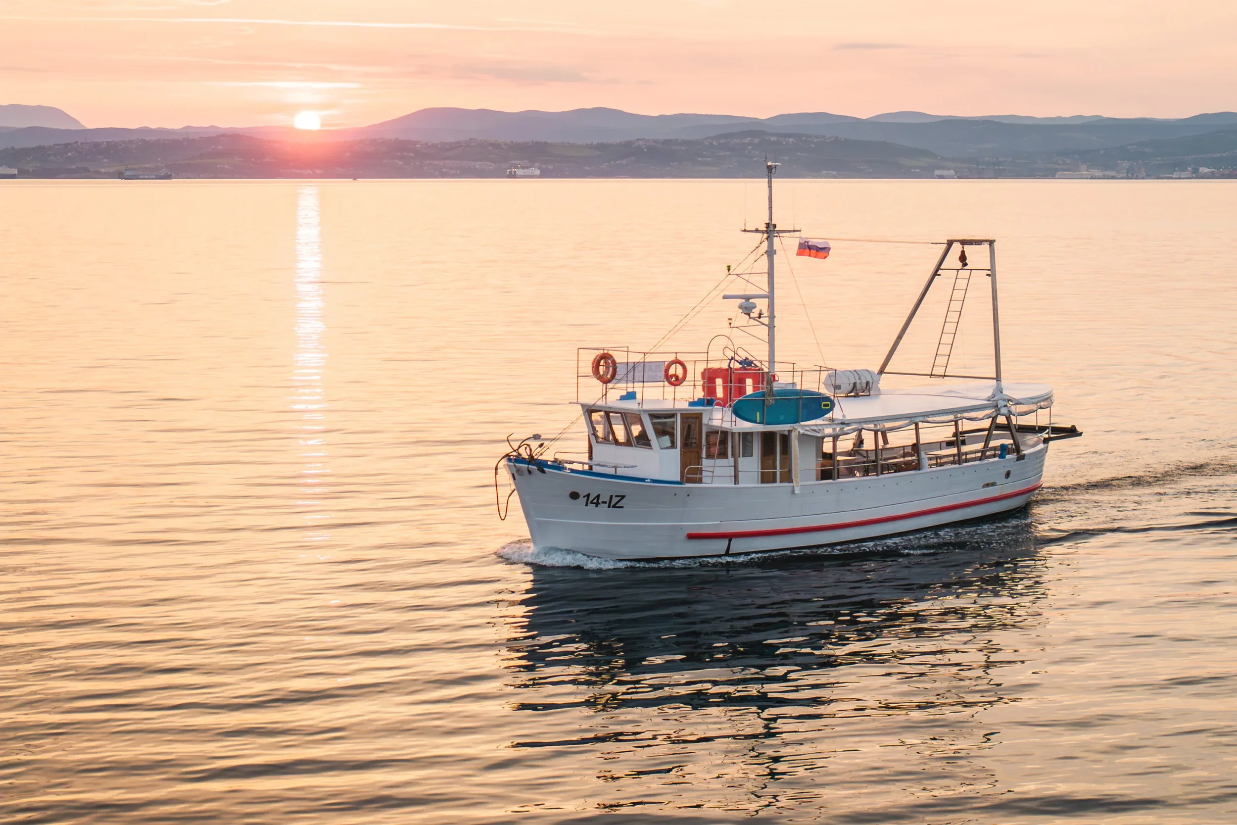 Sail the Slovenian coast with Zlatoperka