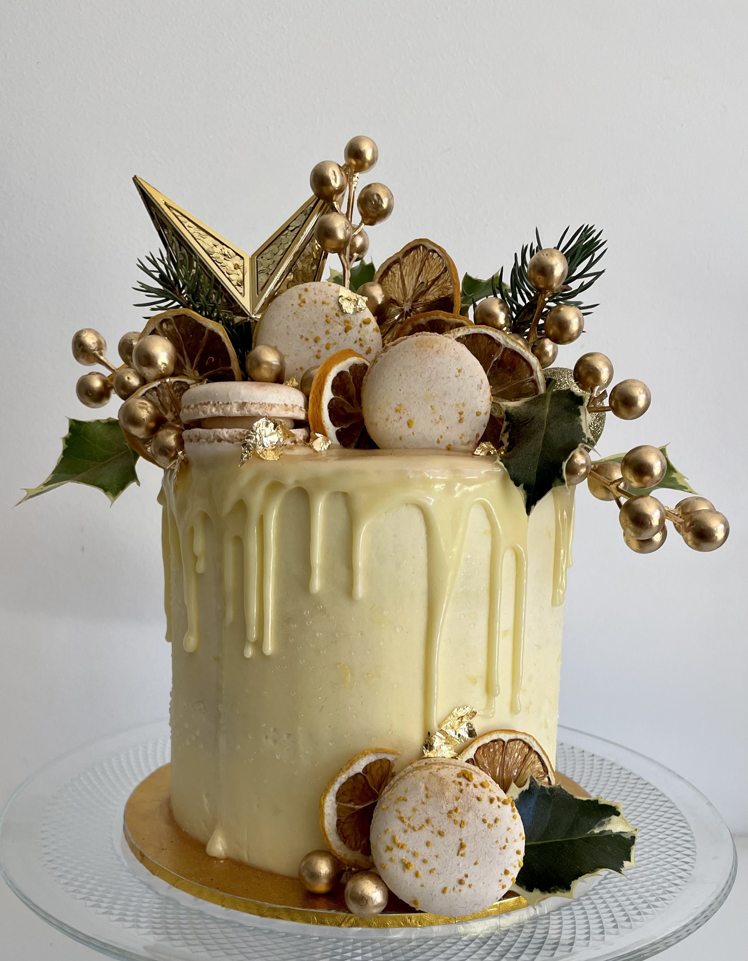 Lemoncello & white chocolate Christmas cake