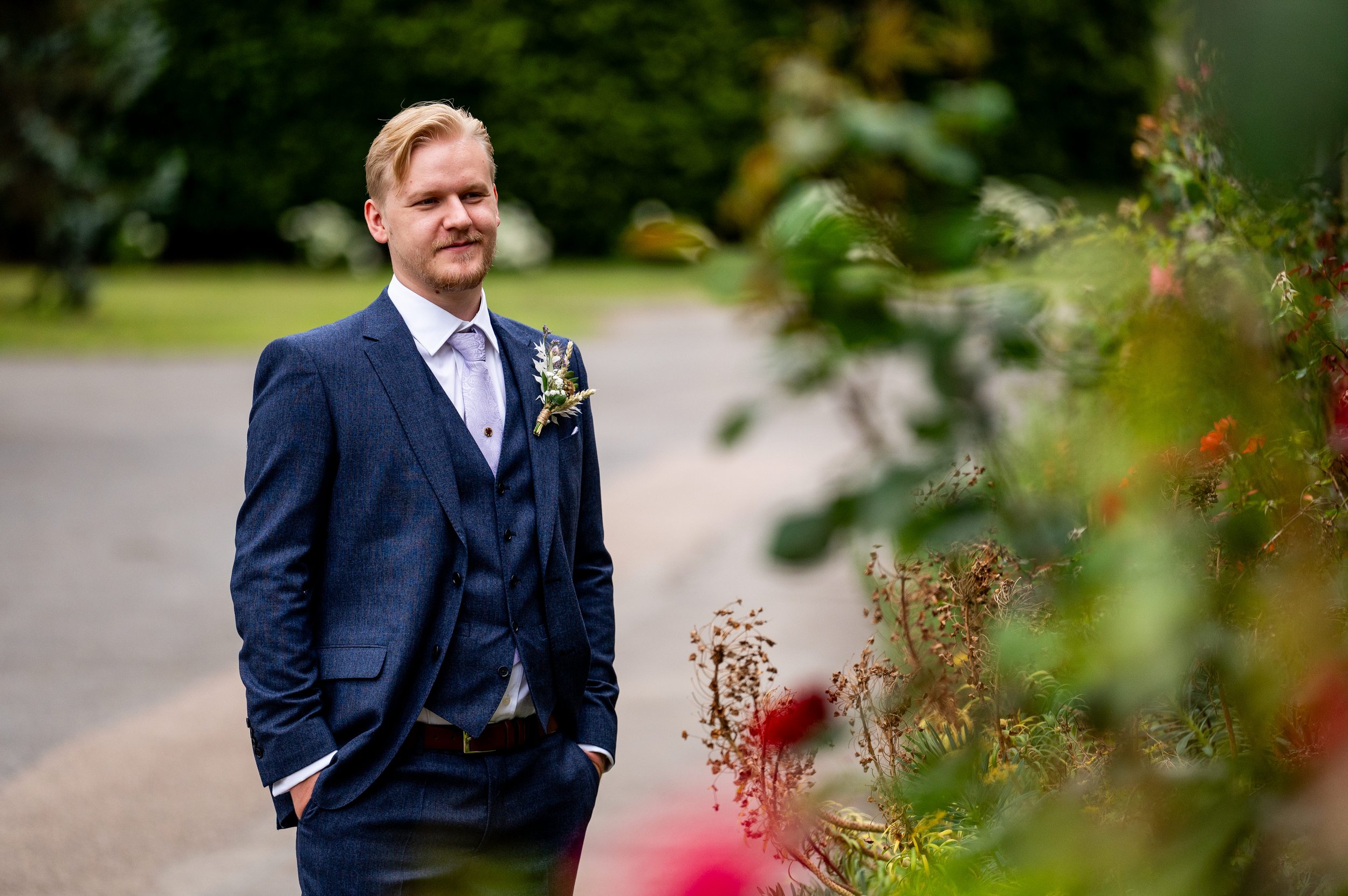 Groom portraits 