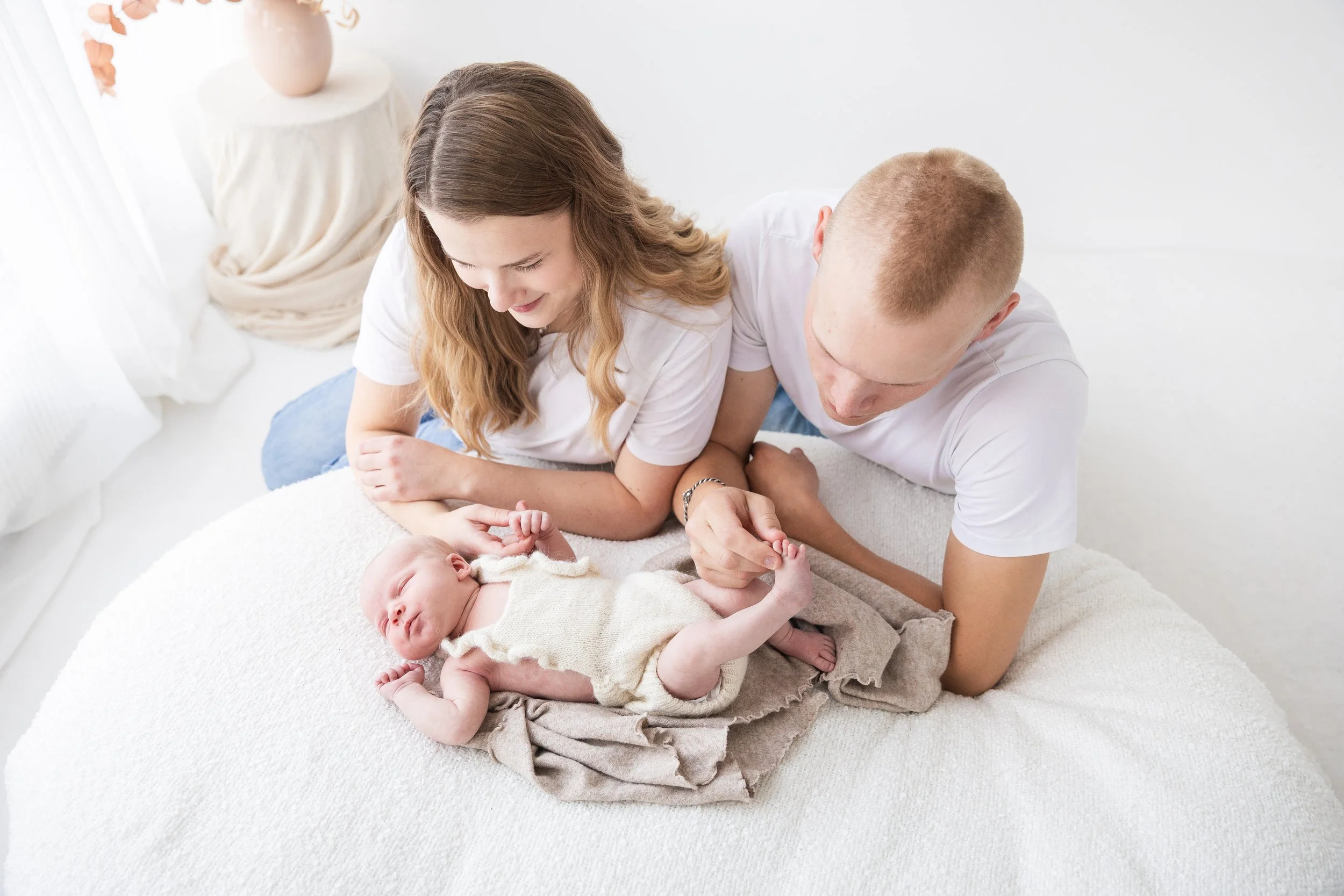 Newborn kuvaus studiossa | Jenni Laaksonen, Loimaa